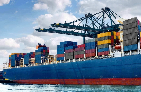 寧波港作為我國重要的沿海城市之一，港口運輸業(yè)發(fā)達