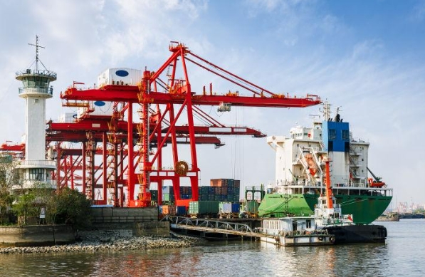 寧波貨代公司如何在激烈的市場競爭中脫穎而出，實現(xiàn)創(chuàng)新與突破