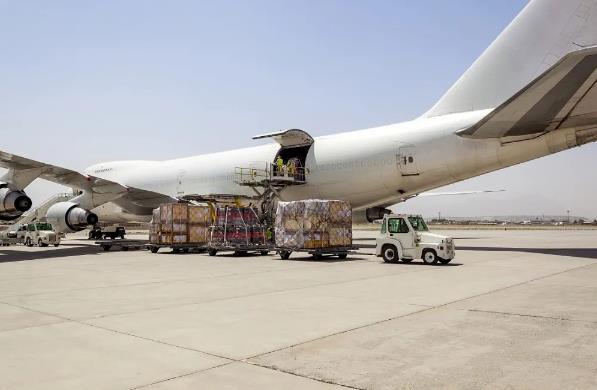 英國空運(yùn)業(yè)對全球經(jīng)濟(jì)的重要影響