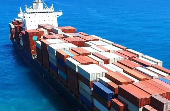 英國是如何通過優(yōu)質(zhì)服務(wù)和創(chuàng)新技術(shù)打造全球物流樞紐的？