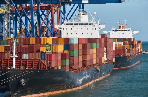 意大利是地中海沿岸非常重要的國家之一，擁有得天獨厚的海運優(yōu)勢