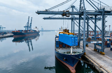 合規(guī)高效?全球直達(dá)：國(guó)際貨運(yùn)代理，跨境物流的優(yōu)選伙伴